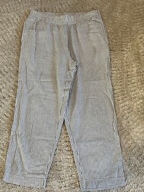 Old Navy High-Rise Straight Leg Blue and White Striped Linen Blend Pants